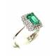 Ring with emerald 7 x 5 ct. 0.97 and diamonds